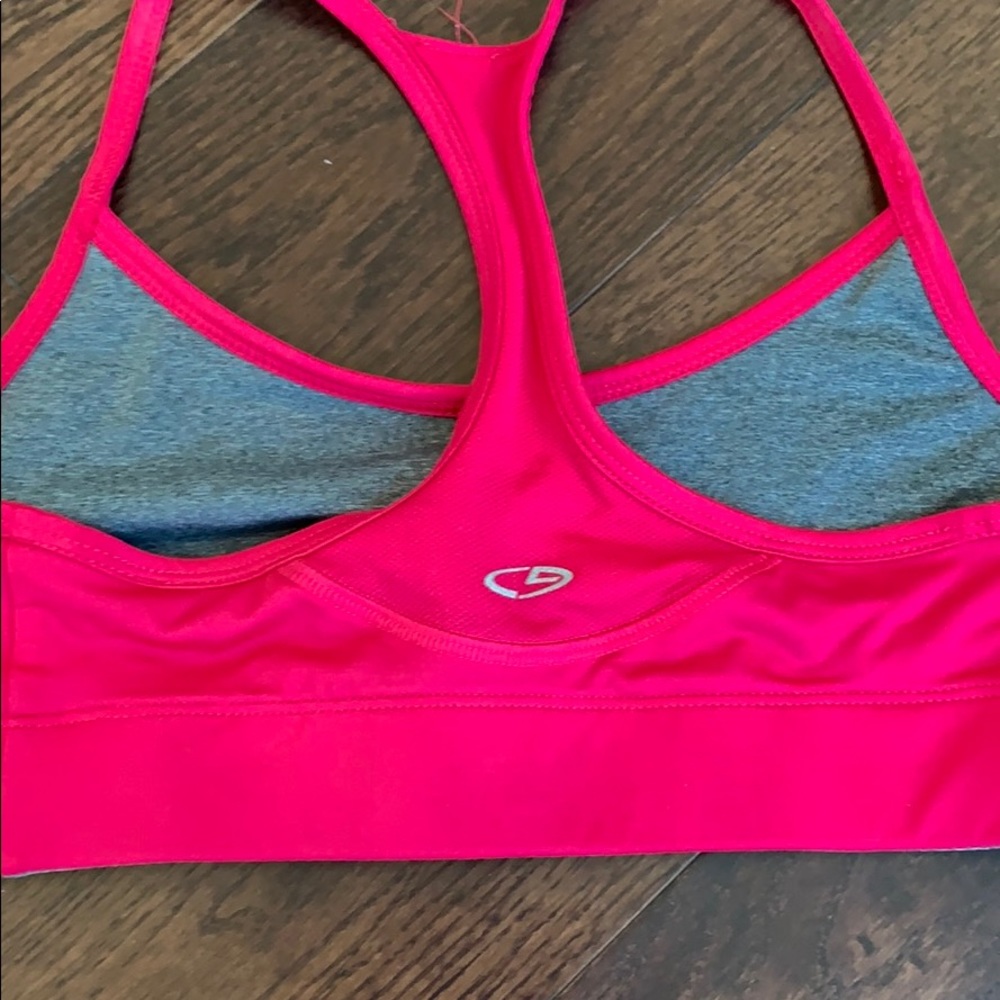 Workout short and bra bundle - Picture 5 of 6